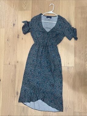 Floral V-Neck  Dress